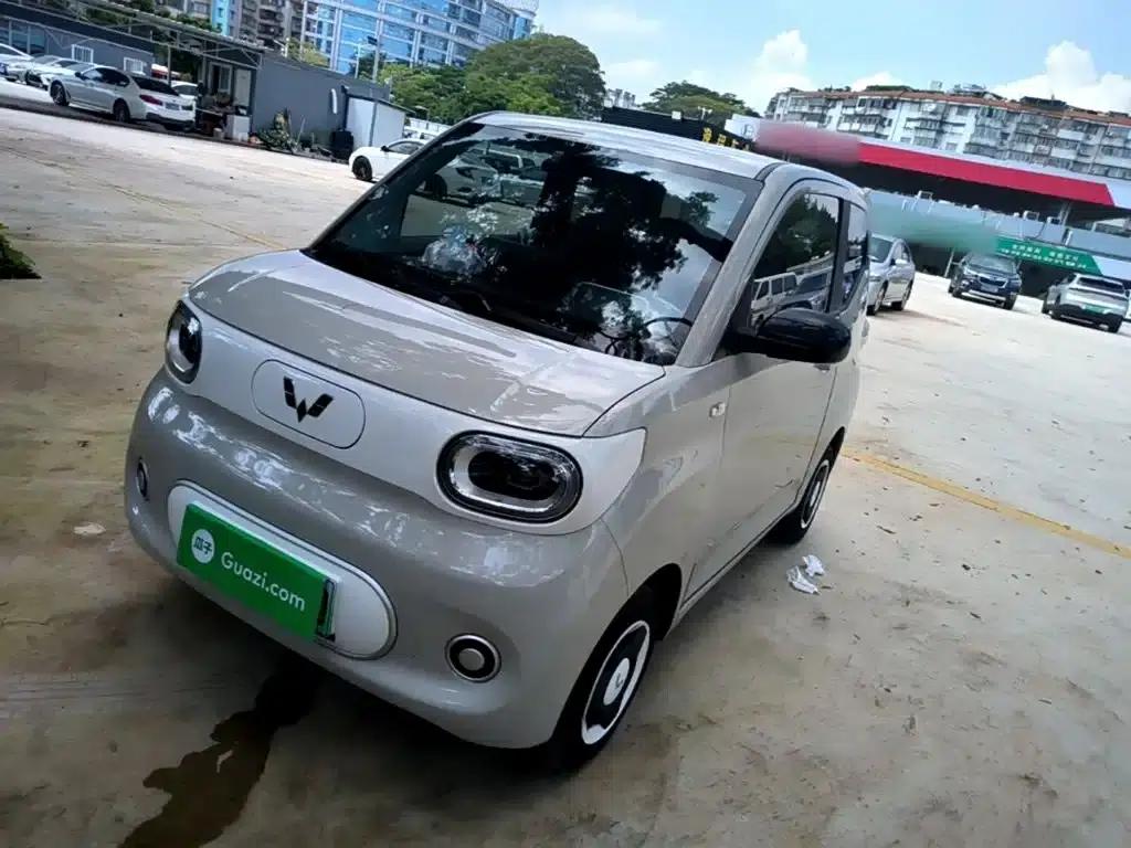 Hongguang MINIEV 2024 Third Generation 215km/h Youth Edition — миниатюра 2