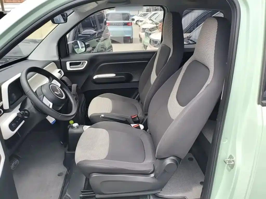 Hongguang MINIEV 2024 Third Generation 215km/h Youth Edition — миниатюра 15