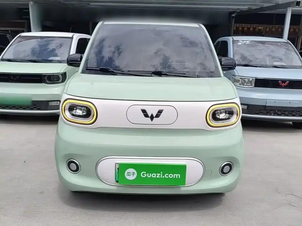 Hongguang MINIEV 2024 Third Generation 215km/h Youth Edition — миниатюра 3