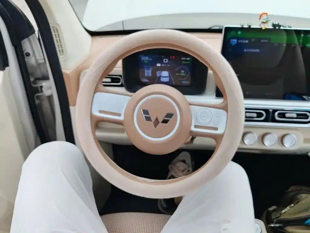 Hongguang MINIEV 2024 Third Generation 215km/h Youth Edition — миниатюра 11