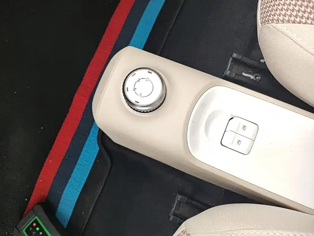 Hongguang MINIEV 2024 Third Generation 215km/h Youth Edition — миниатюра 14