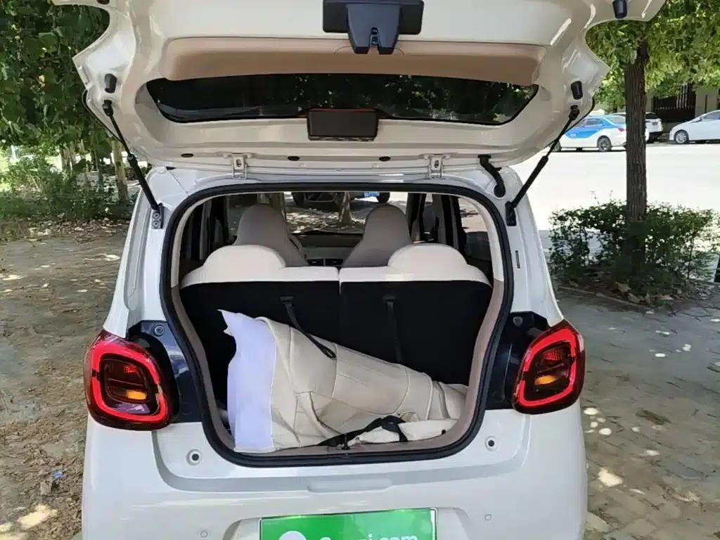 Hongguang MINIEV 2025 Fourth Generation Four-Door Advanced Model — миниатюра 19