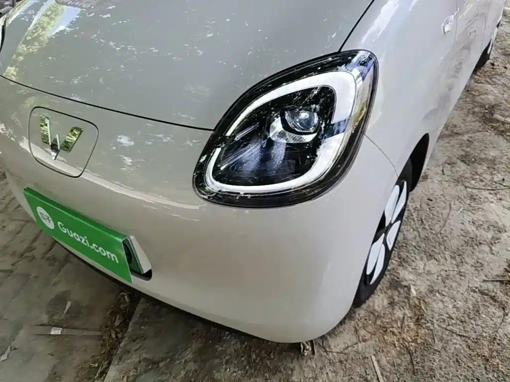 Hongguang MINIEV 2025 Fourth Generation Four-Door Advanced Model — миниатюра 24