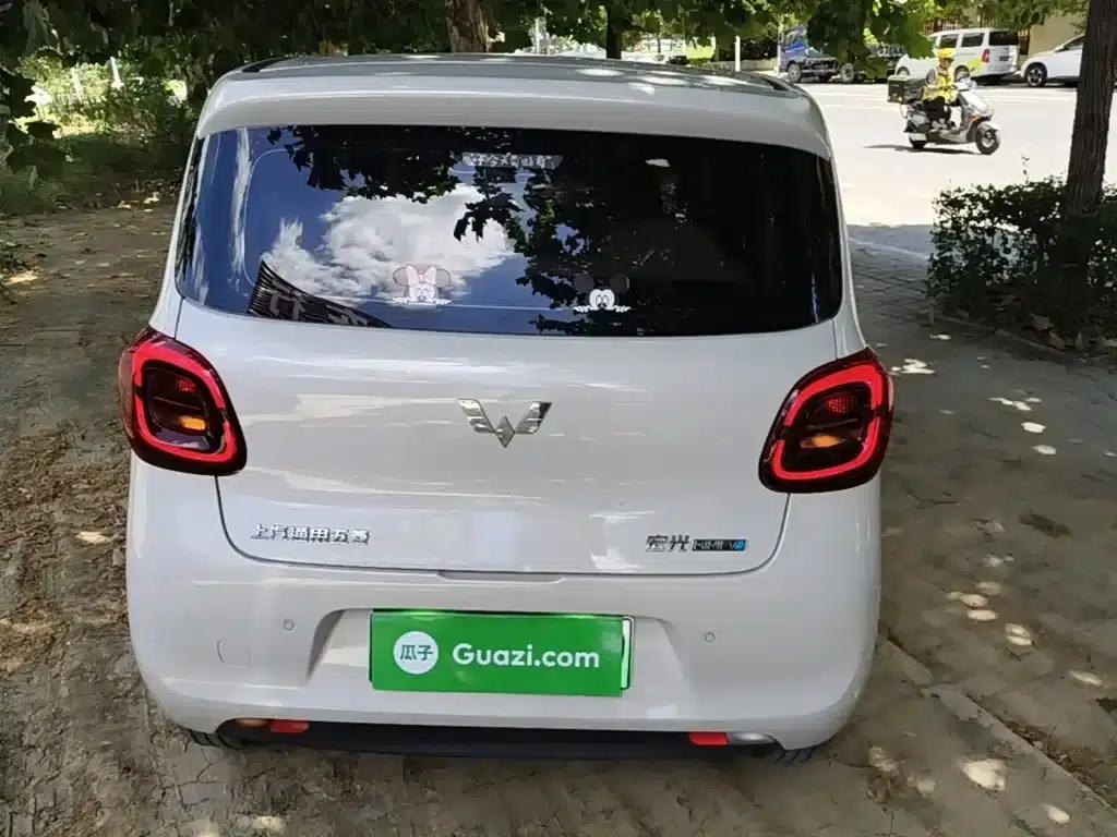 Hongguang MINIEV 2025 Fourth Generation Four-Door Advanced Model — миниатюра 6