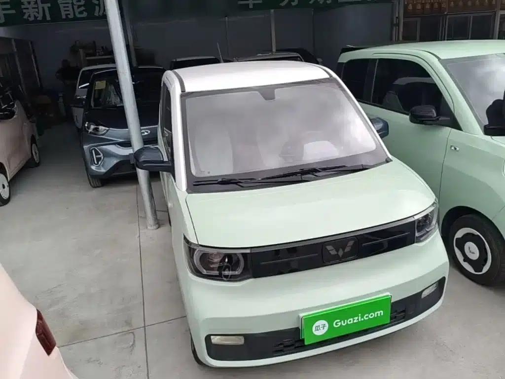 Hongguang MINIEV 2021 Macaron Premium Edition (Lithium Iron Phosphate) — миниатюра 4