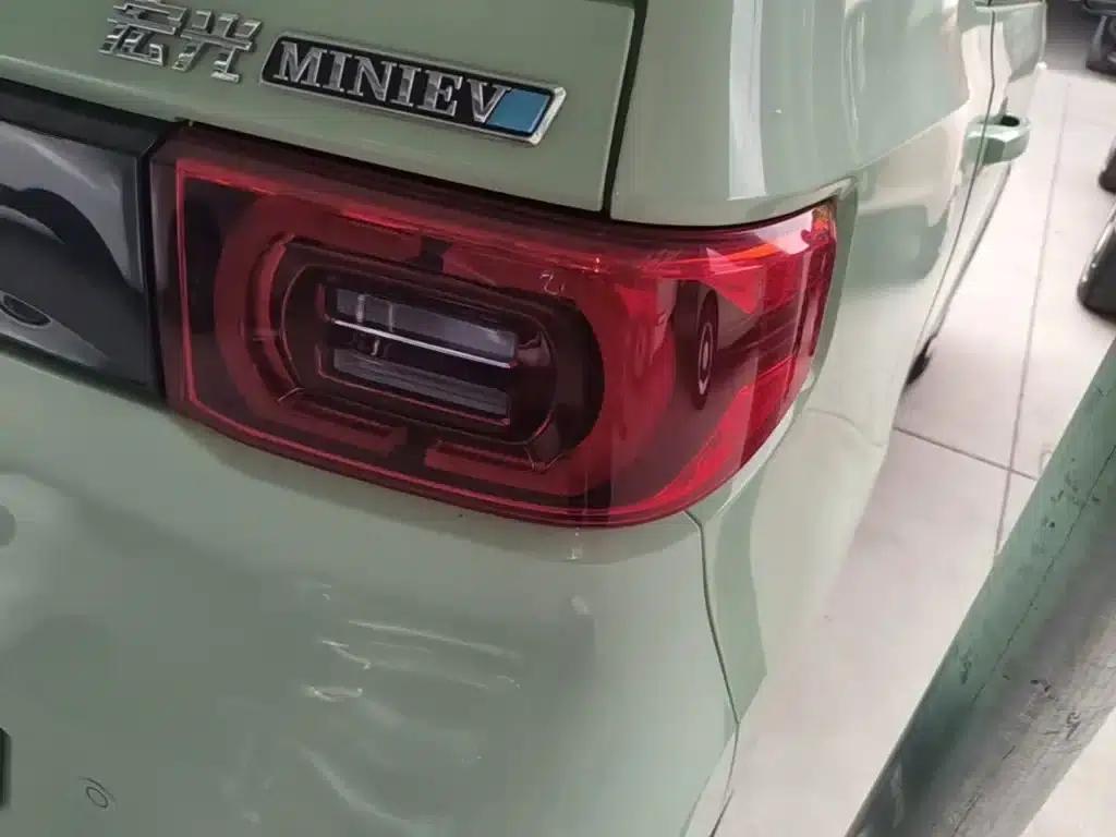 Hongguang MINIEV 2021 Macaron Premium Edition (Lithium Iron Phosphate) — миниатюра 8