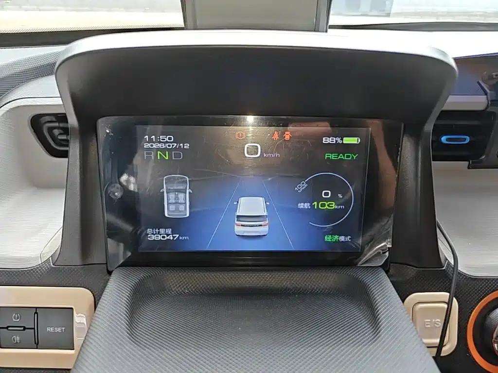 Hongguang MINIEV 2020 Model, Comfort Edition, Lithium Iron Phosphate — миниатюра 12