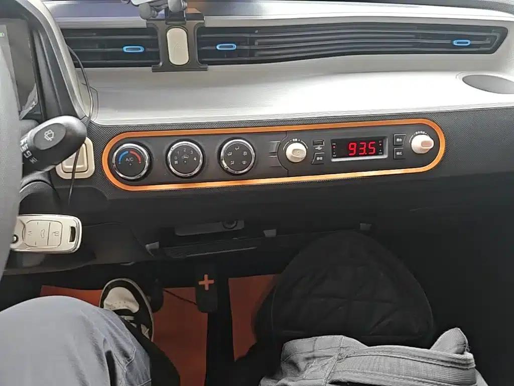 Hongguang MINIEV 2020 Model, Comfort Edition, Lithium Iron Phosphate — миниатюра 13