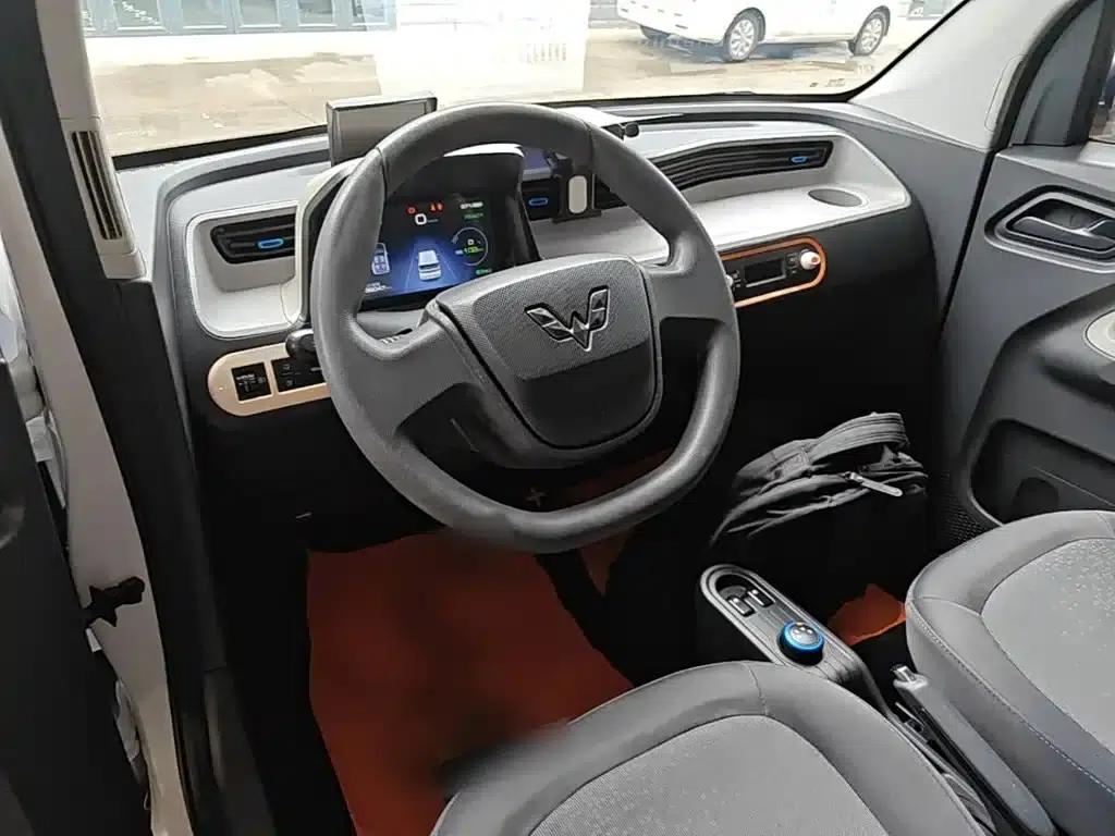 Hongguang MINIEV 2020 Model, Comfort Edition, Lithium Iron Phosphate — миниатюра 10