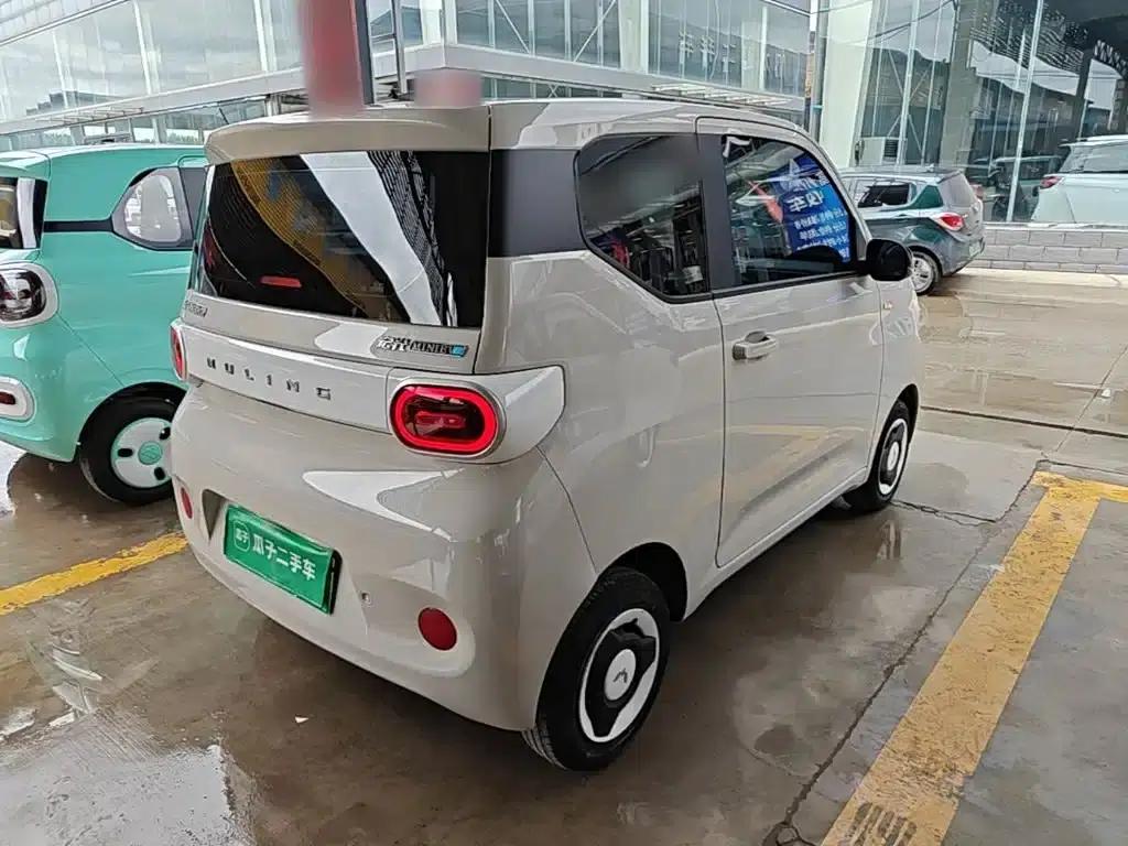 Hongguang MINIEV 2024 Third Generation 215km/h Youth Edition — миниатюра 7