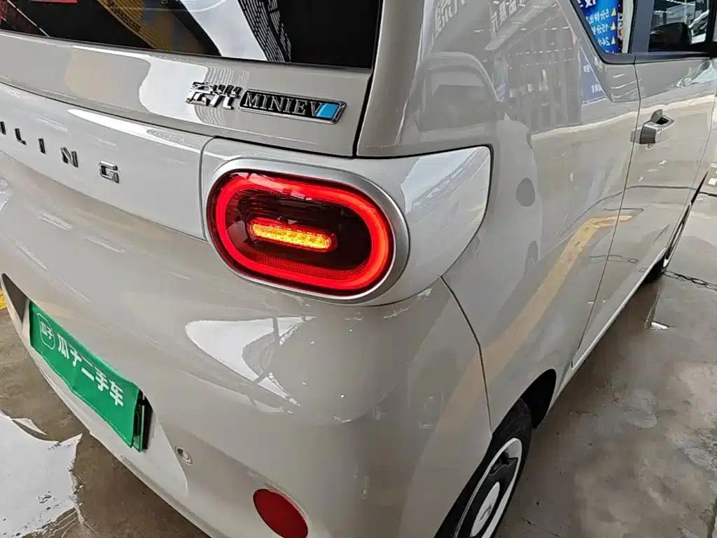 Hongguang MINIEV 2024 Third Generation 215km/h Youth Edition — миниатюра 8