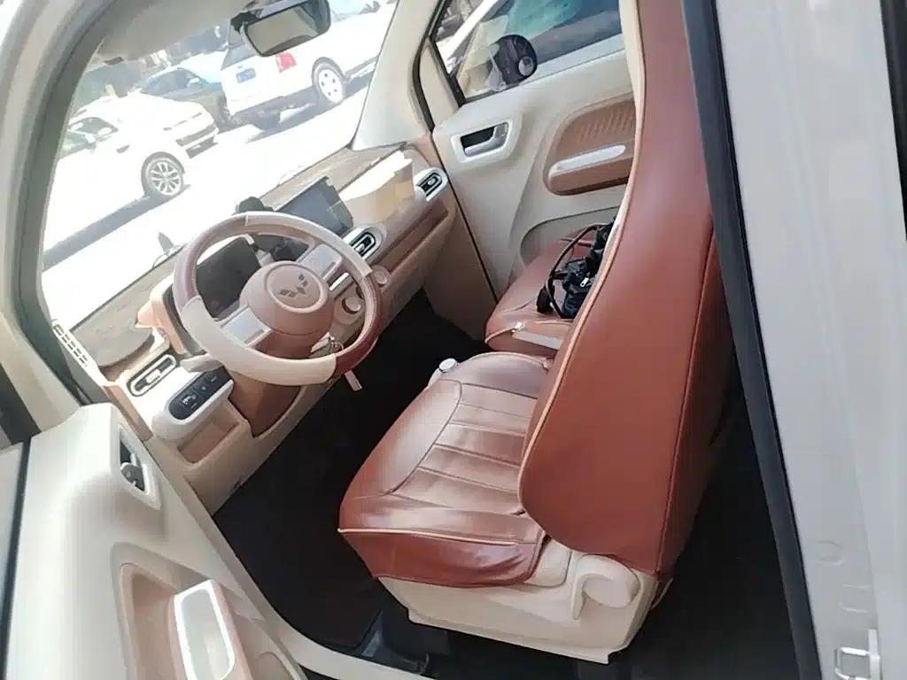 Hongguang MINIEV 2024 Third Generation 215km/h Advanced Edition — миниатюра 16