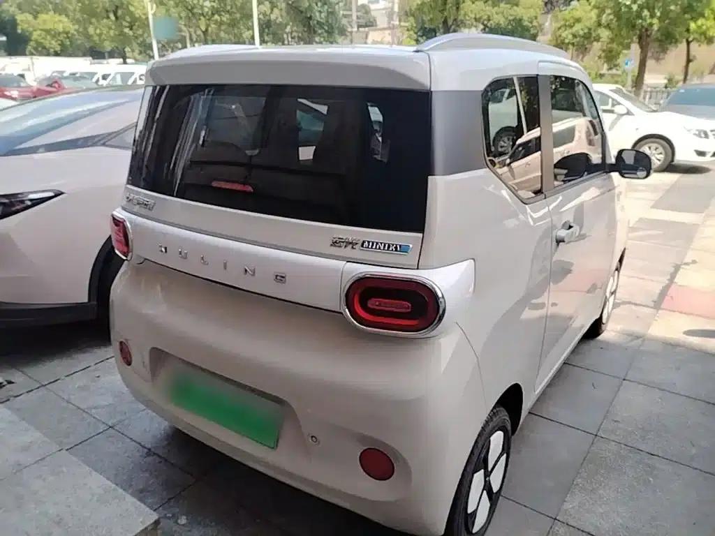 Hongguang MINIEV 2024 Third Generation 215km/h Advanced Edition — миниатюра 7
