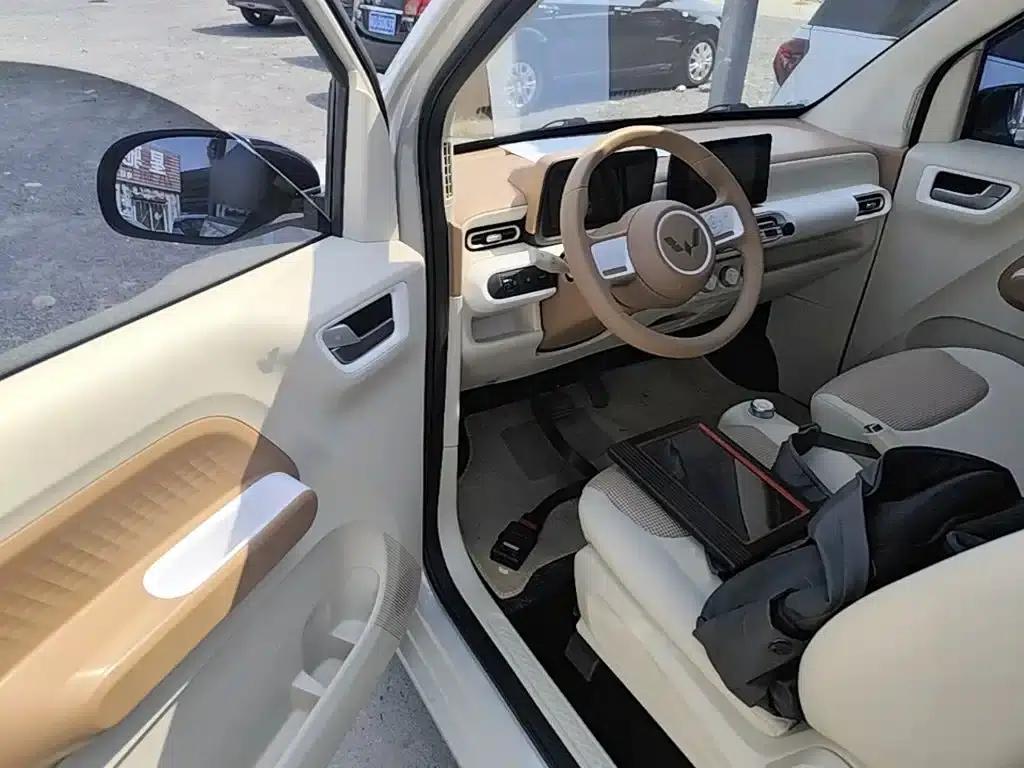 Hongguang MINIEV 2024 Third Generation 215km/h Advanced Edition — миниатюра 16
