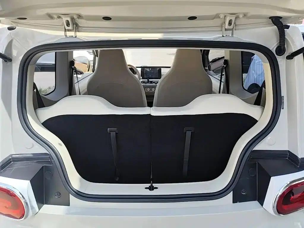 Hongguang MINIEV 2024 Third Generation 215km/h Advanced Edition — миниатюра 19