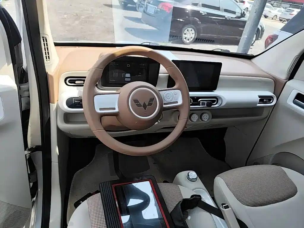 Hongguang MINIEV 2024 Third Generation 215km/h Advanced Edition — миниатюра 10