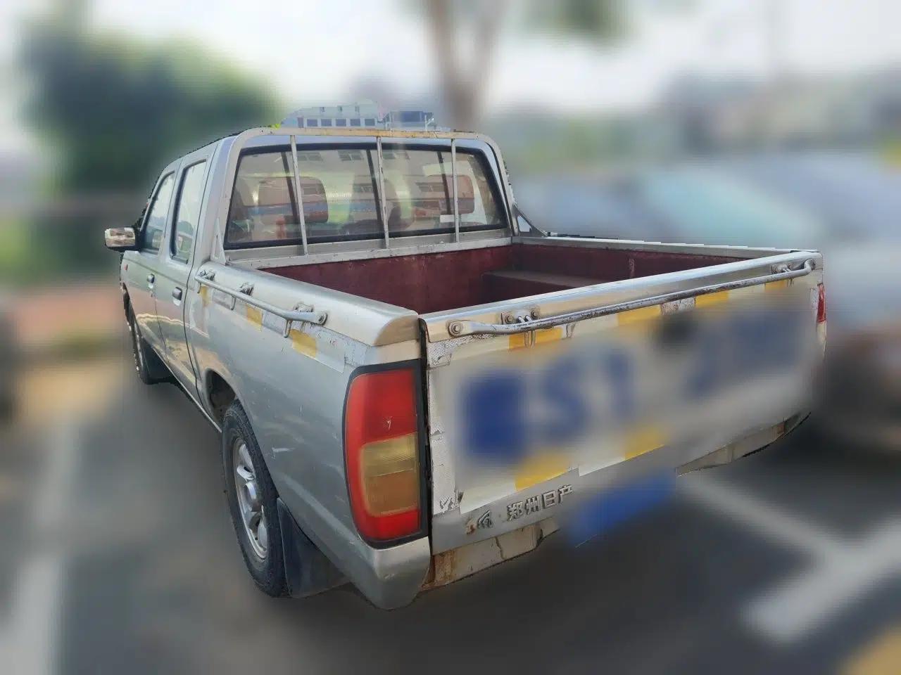 Dongfeng Ruichi 2013 2.5T Diesel Two-Wheel-Drive Standard Version ZD25TCR — миниатюра 4