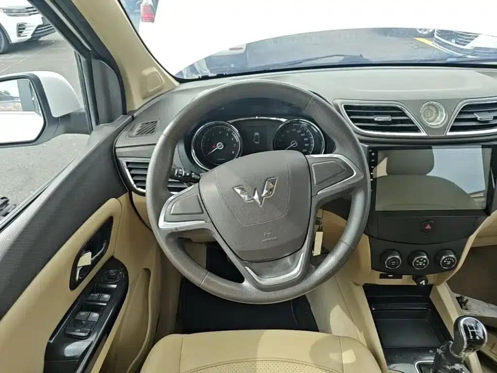 Wuling Hongguang 2015 1.5L S1 Comfort (National V Emission Standard) — миниатюра 11