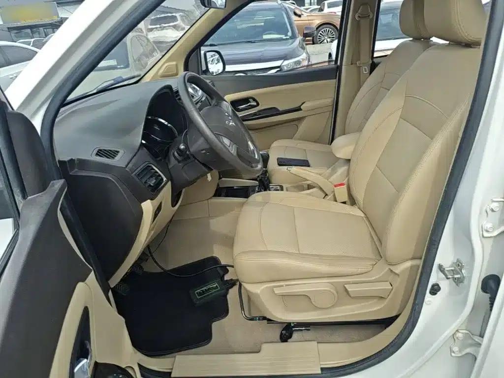Wuling Hongguang 2015 1.5L S1 Comfort (National V Emission Standard) — миниатюра 15