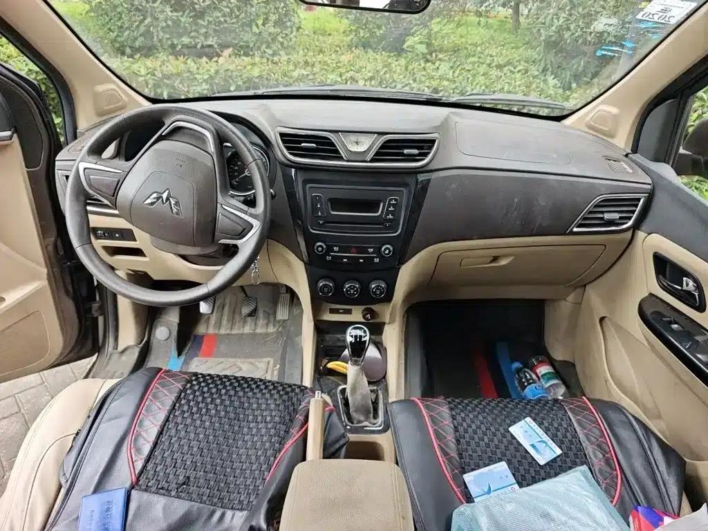 Wuling Hongguang 2015 1.5L S1 Comfort (National V Emission Standard) — миниатюра 13