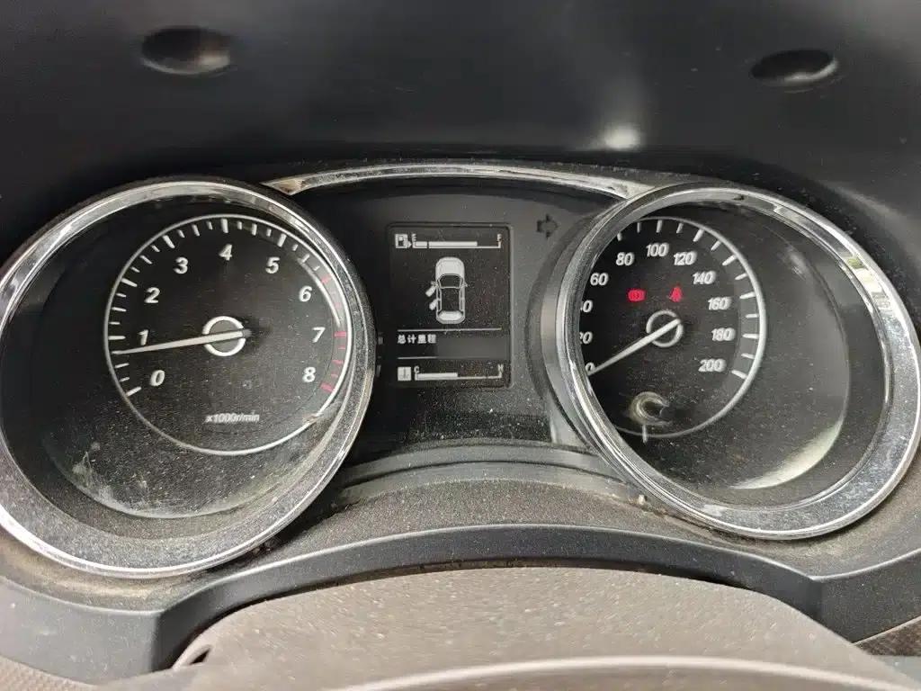 Wuling Hongguang 2015 1.5L S1 Comfort (National V Emission Standard) — миниатюра 4