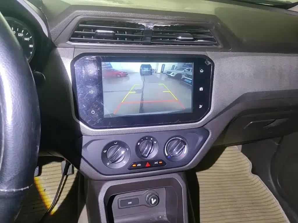 Wuling Hongguang 2018 1.5L S Comfort Model L2B — миниатюра 13