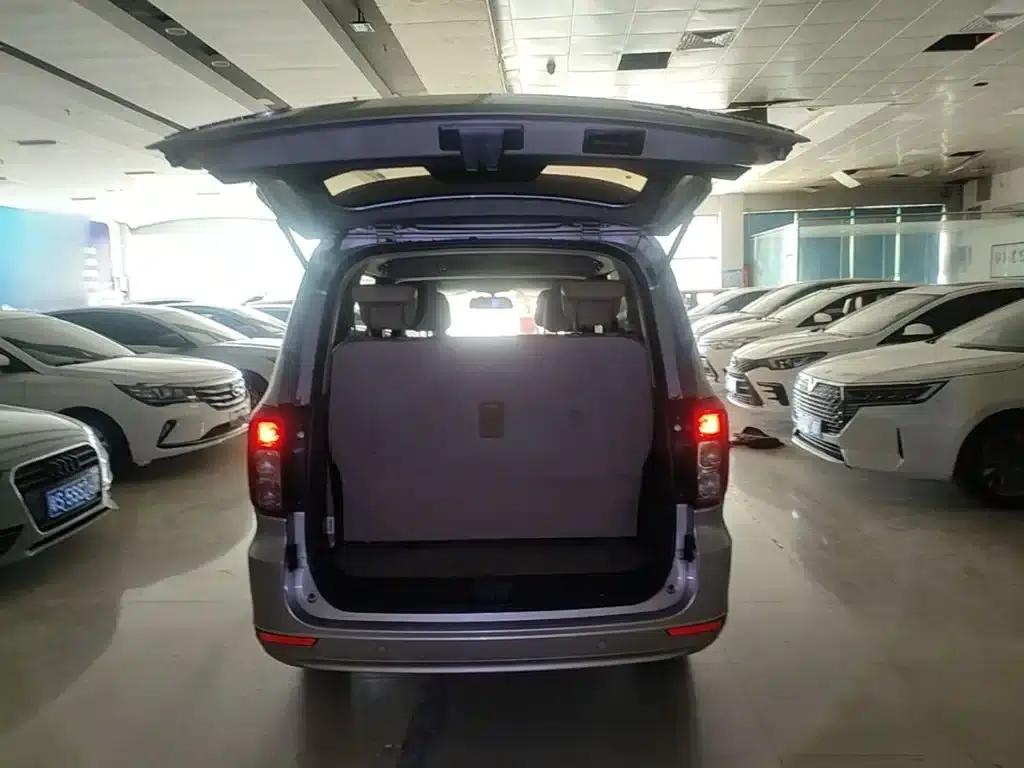Wuling Hongguang 2018 1.5L S Comfort Model L2B — миниатюра 19