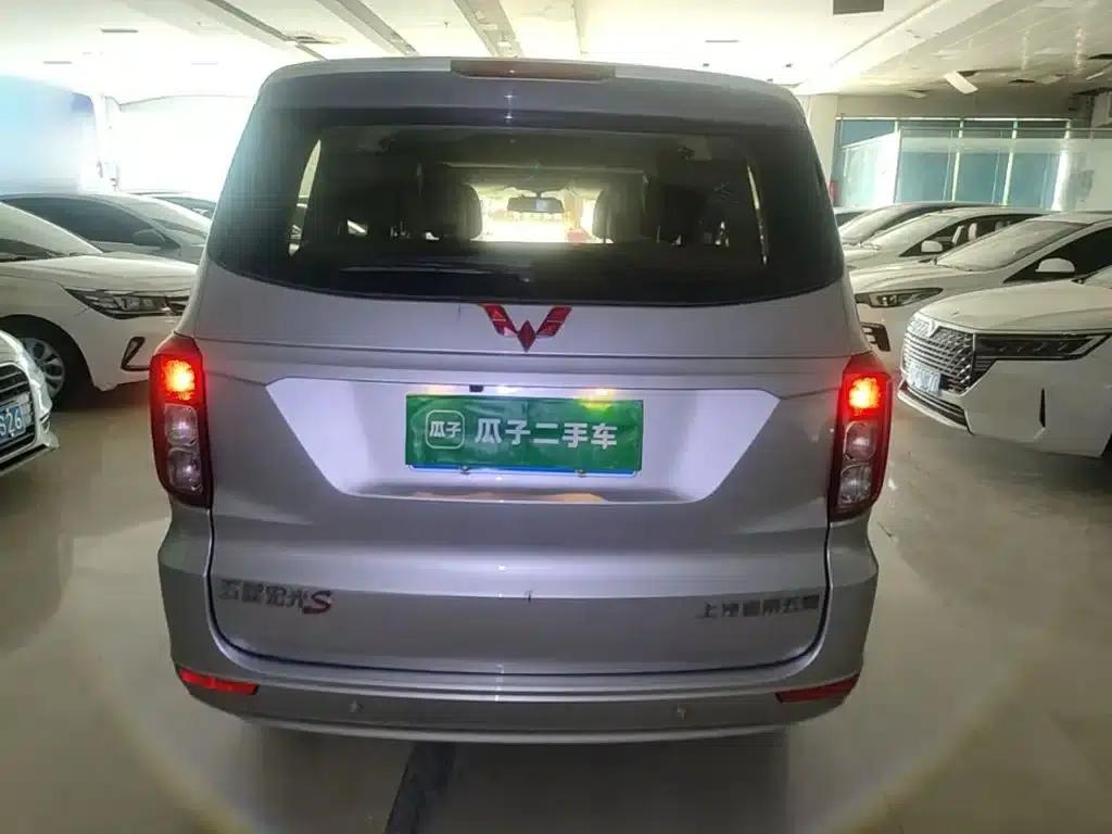 Wuling Hongguang 2018 1.5L S Comfort Model L2B — миниатюра 6