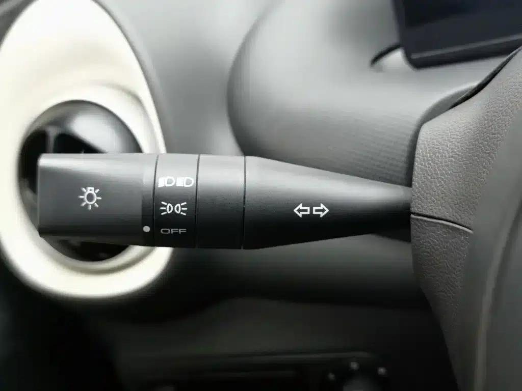 Wuling Bingo 2023 Model, 203km/h, Light Enjoyment Edition — миниатюра 21