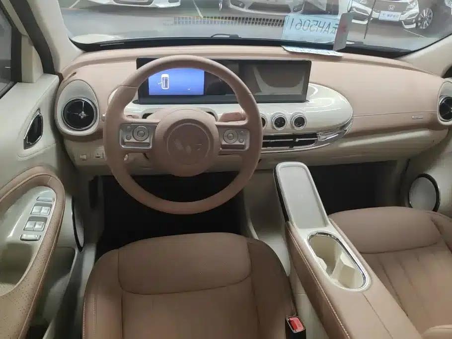 Wuling Bingo 2025 Model, 333km Range, Lingxi Connected Edition — миниатюра 12