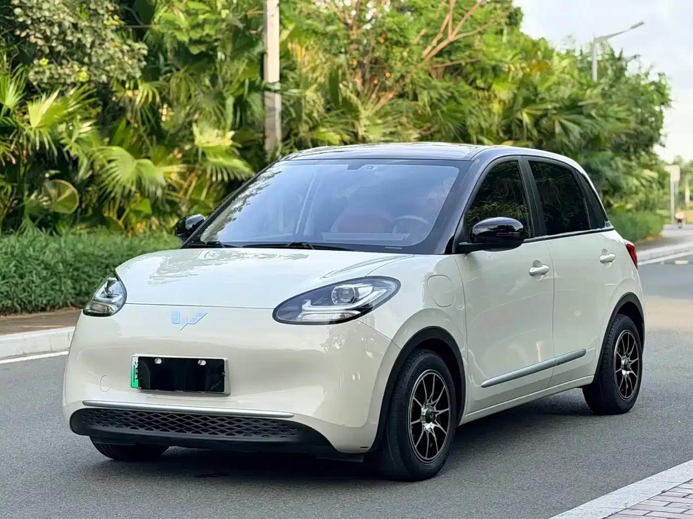 Wuling Bingo 2023 Model, 333km/h, Fast Enjoyment Edition — миниатюра 1