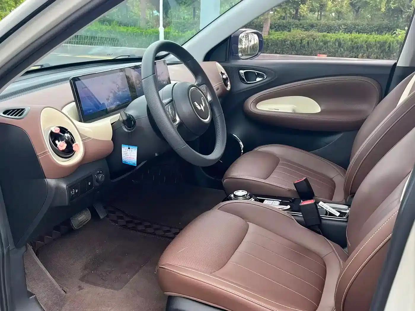 Wuling Bingo 2023 Model, 333km Range, Lingxi Connected Edition — миниатюра 3