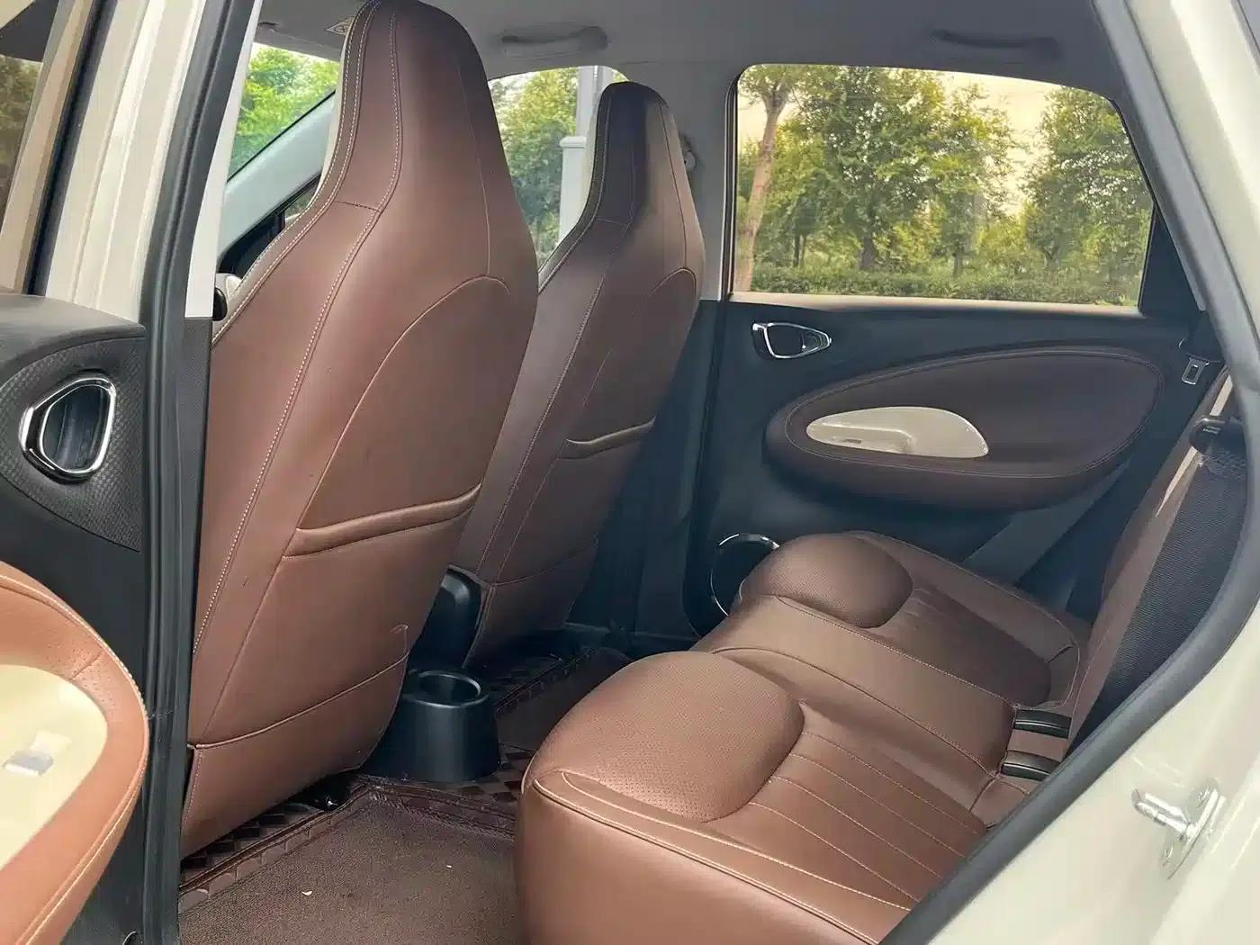 Wuling Bingo 2023 Model, 333km Range, Lingxi Connected Edition — миниатюра 4