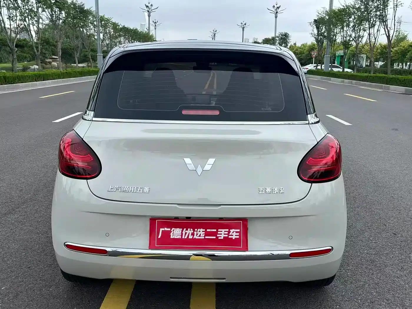 Wuling Bingo 2023 Model, 333km Range, Lingxi Connected Edition — миниатюра 8