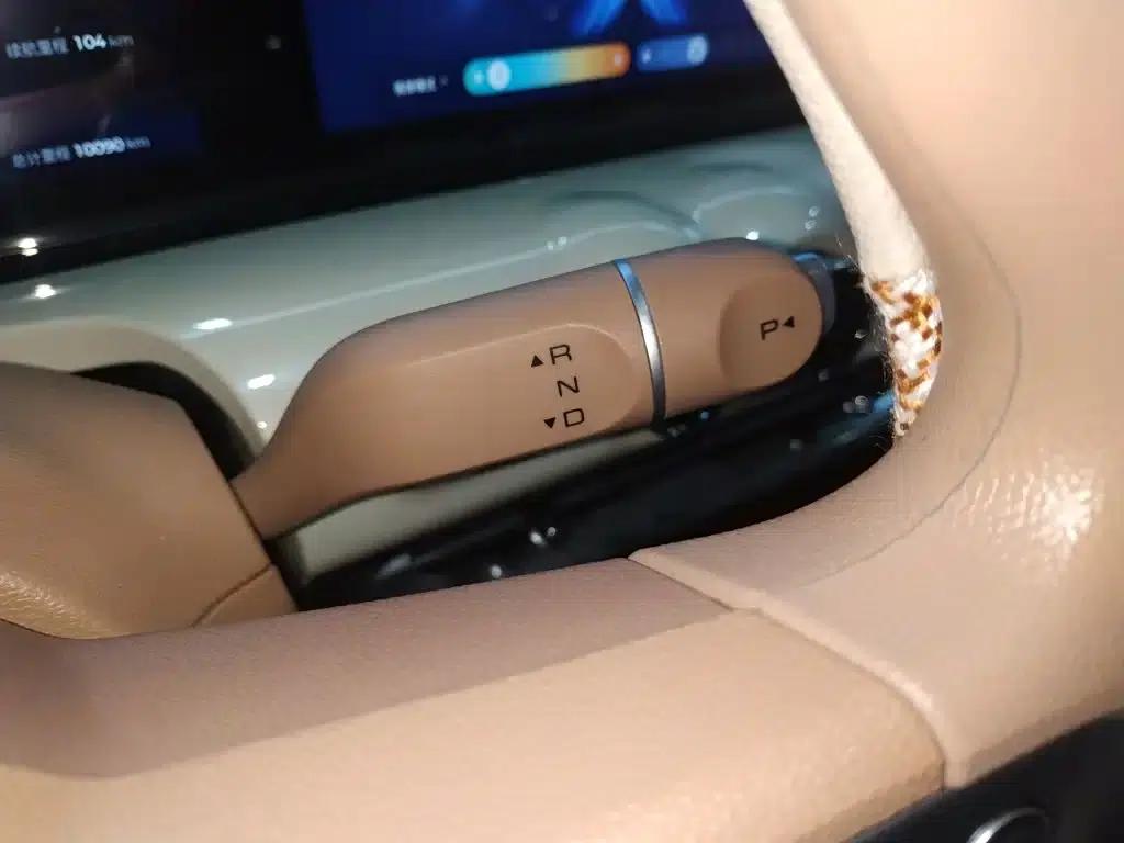 Wuling Bingo 2025 Model, 333km Range, Lingxi Connected Edition — миниатюра 14