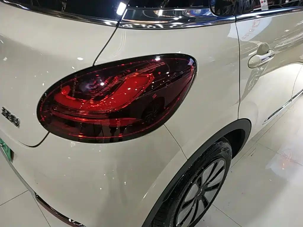 Wuling Bingo 2025 Model, 333km Range, Lingxi Connected Edition — миниатюра 8