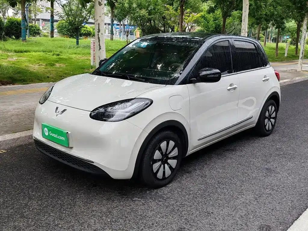 Wuling Bingo 2024 Model, 333km Range, Enjoy Edition — миниатюра 2