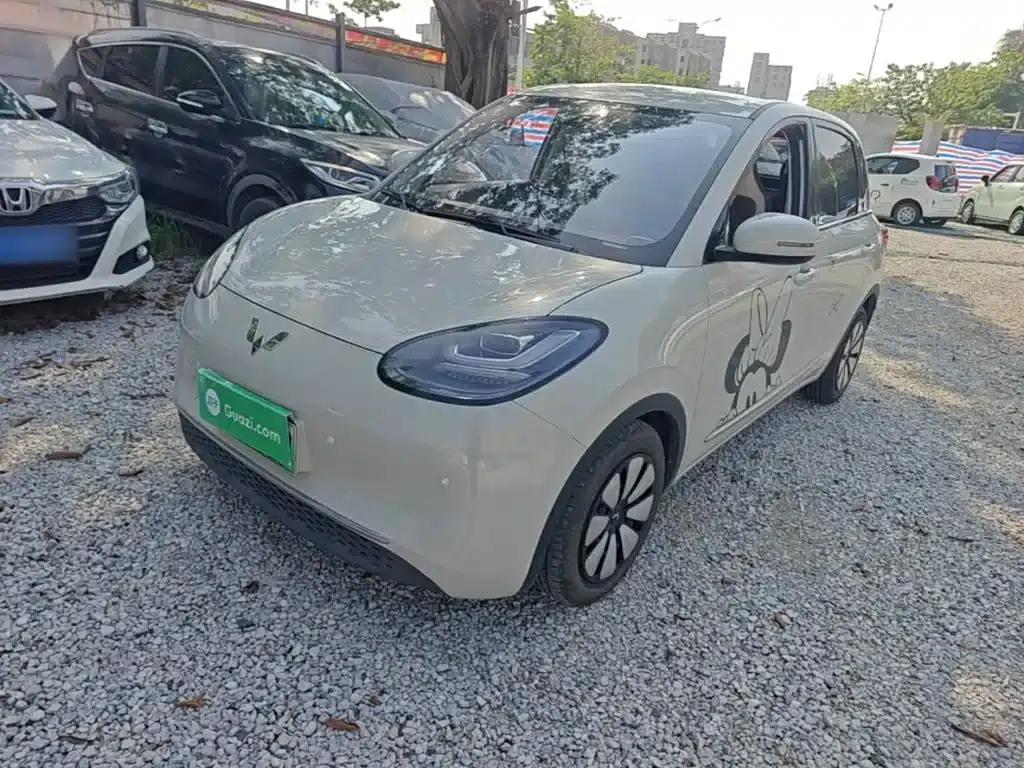 Wuling Bingo 2023 Model, 203km Comfort Edition — миниатюра 1