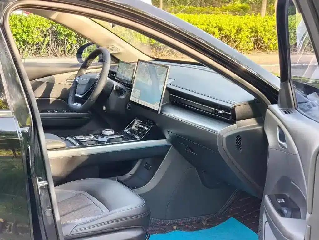 Wuling Xingguang 2023 Model 150 Advanced Edition — миниатюра 8
