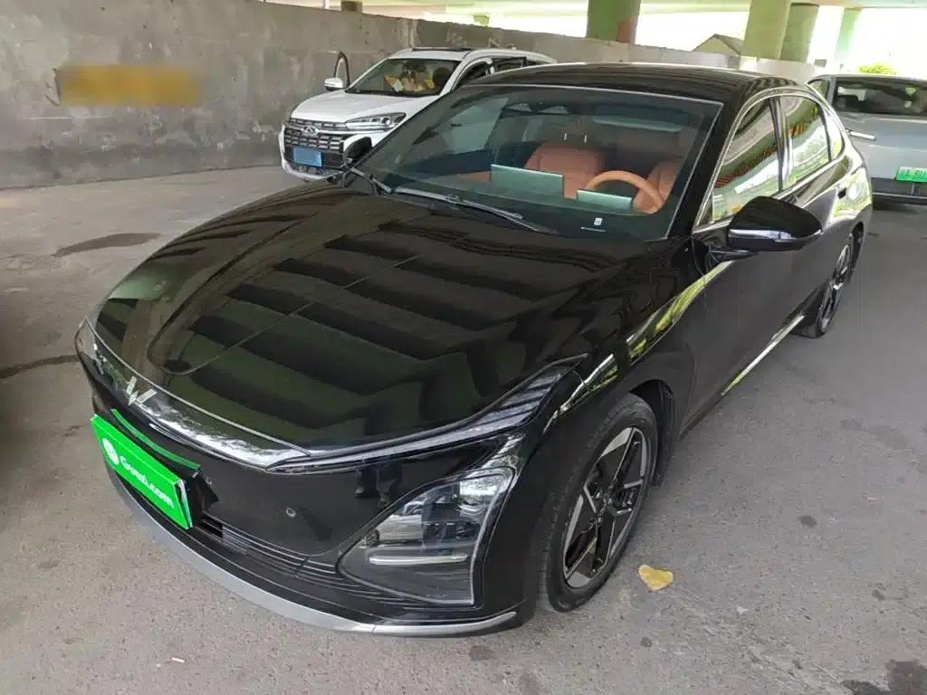 Wuling Xingguang 2025 Model 610km Smart Flagship Edition — миниатюра 1