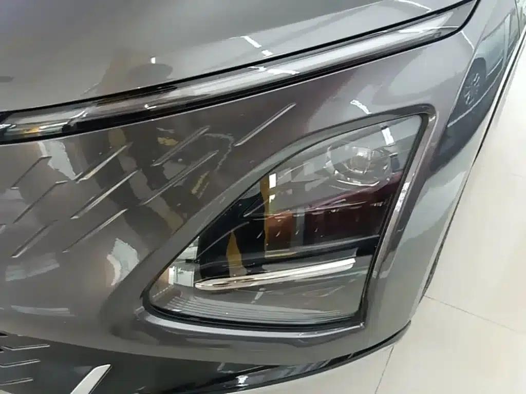 Wuling Xingguang 2024 Co-creation Edition 150 Standard Model — миниатюра 24