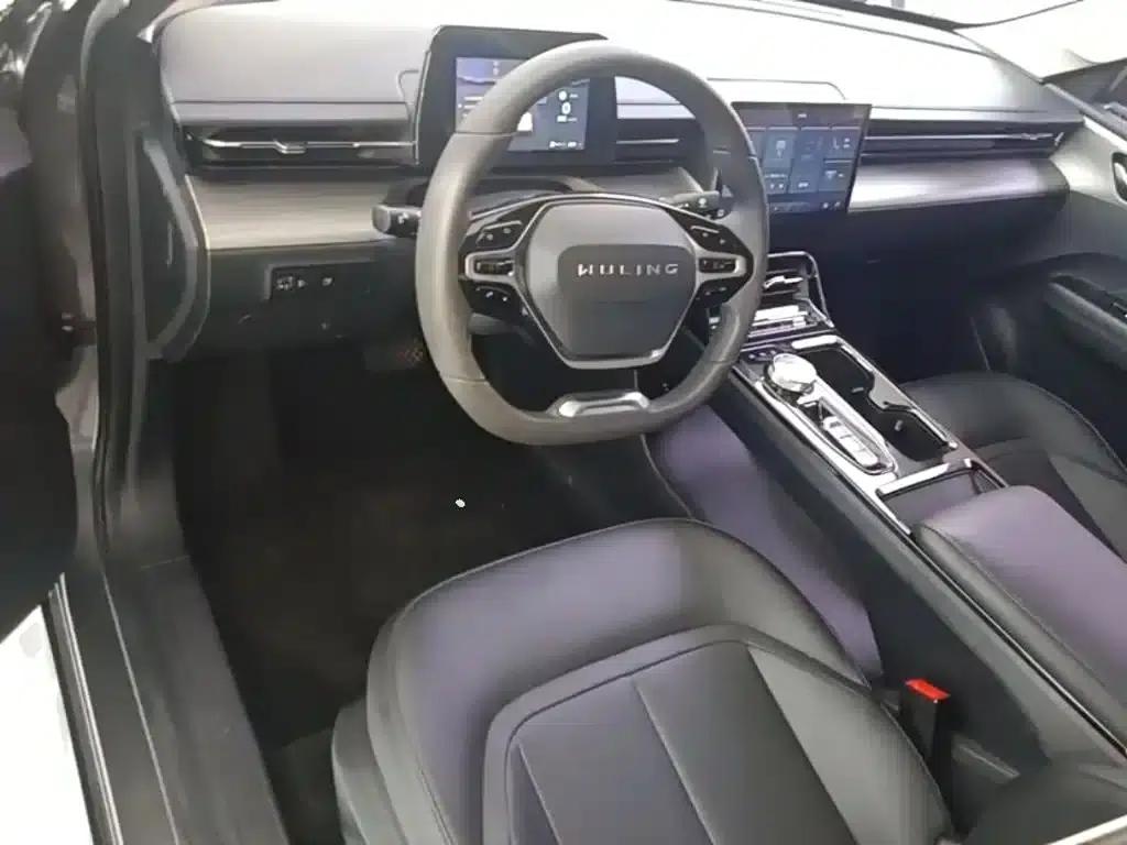 Wuling Xingguang 2024 Co-creation Edition 150 Standard Model — миниатюра 10