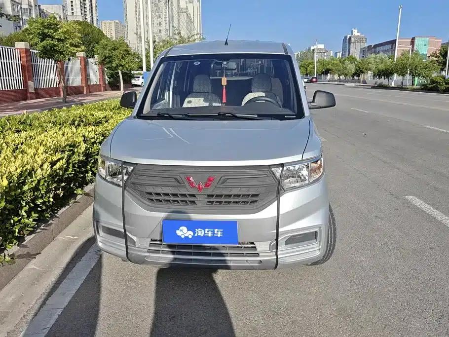 Wuling Hongguang V 2021 1.5L Sporty Edition LAR — миниатюра 2