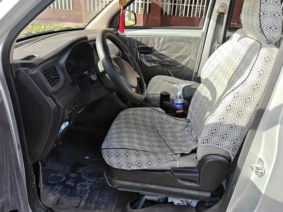 Wuling Hongguang V 2021 1.5L Sporty Edition LAR — миниатюра 9
