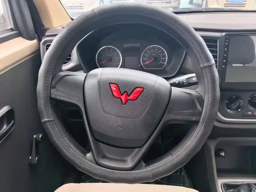 Wuling Hongguang V 2022 1.5L Jinqu Edition Electric Power Assist LAR — миниатюра 11
