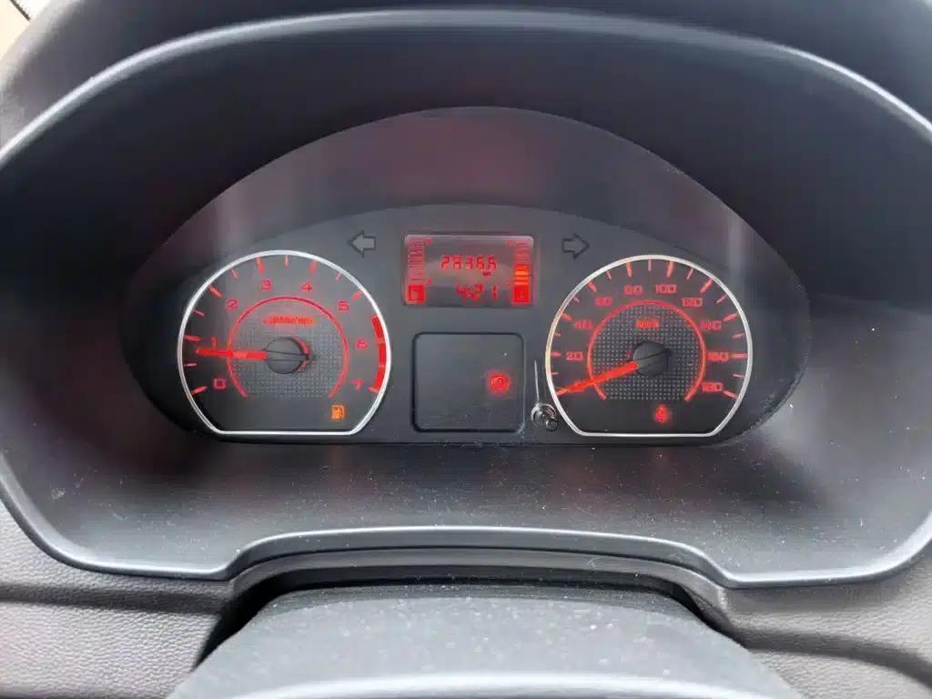 Wuling Hongguang V 2022 1.5L Jinqu Edition Electric Power Assist LAR — миниатюра 12