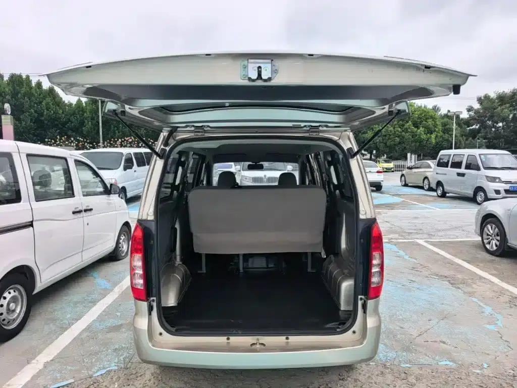 Wuling Hongguang V 2022 1.5L Jinqu Edition Electric Power Assist LAR — миниатюра 19