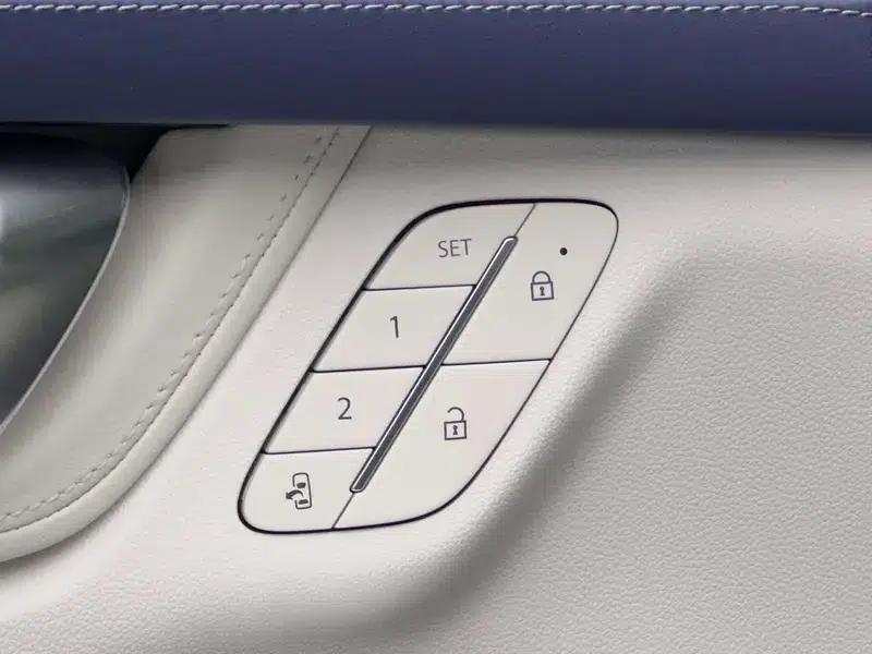Century 2023 2.0T 7-Seat Luxury Edition — миниатюра 11