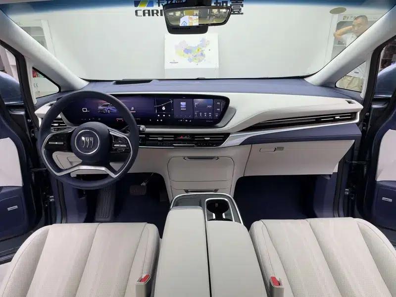 Century 2023 2.0T 7-Seat Luxury Edition — миниатюра 16