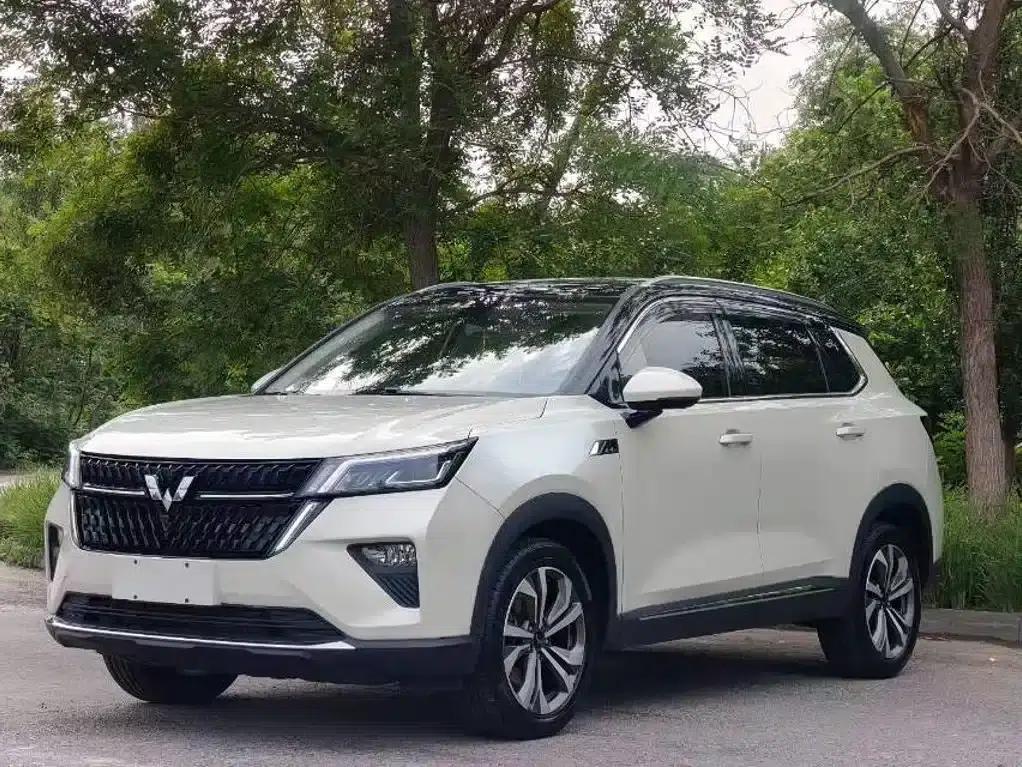 Wuling Xingchen 2021 1.5T CVT Star Edition — миниатюра 1